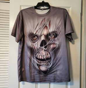 Plus Size T-Shirt with Intense Face Design